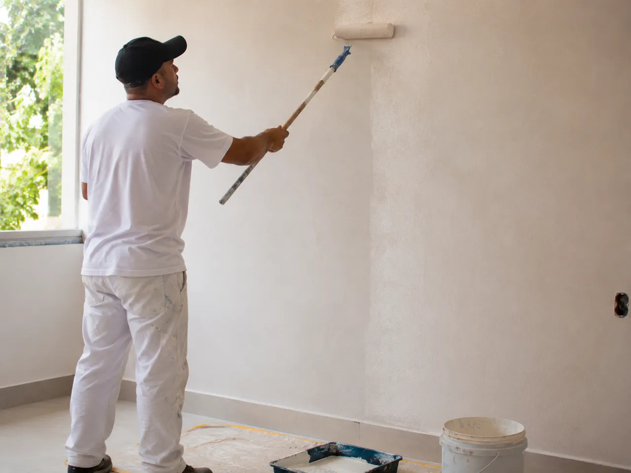 Como pintar parede nova ou reboco novo — detalhe prático